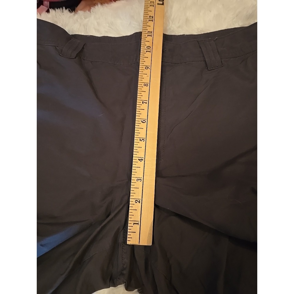 Columbia mens size 36 gray Nylon cargo shorts Actual 34x11 - Picture 6 of 12